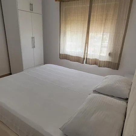 Atlantis Apartament's 2 Apartment
