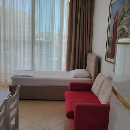 Atlantis Apartament's 2 * Sarande